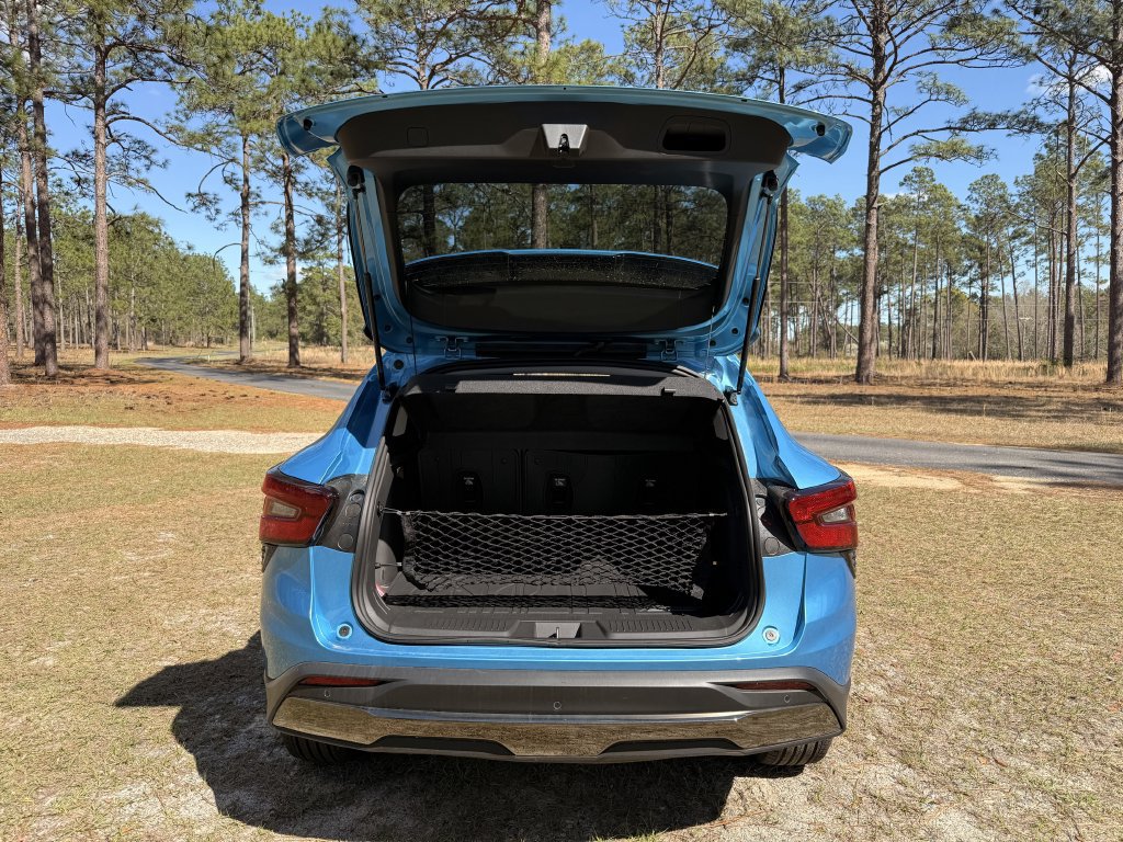 New 2026 Chevrolet Trax ACTIV w/ Driver Confidence Package FWD image 8
