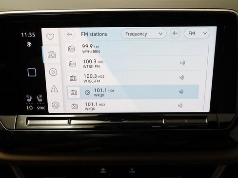 New 2026 Volkswagen Atlas Cross Sport SE image 9