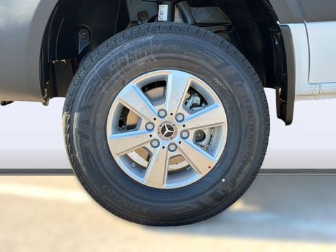 New 2026 Mercedes-Benz Sprinter 2500 image 11