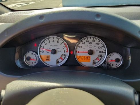 Used 2012 Nissan Frontier PRO-4X image 17