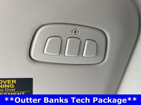 New 2025 Ford Bronco Sport Outer Banks w/ Outer Banks Tech Package+ image 30