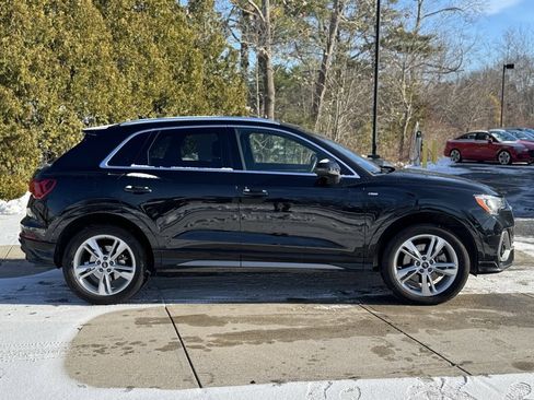 Used 2021 Audi Q3 2.0T Premium w/ Convenience Package image 6