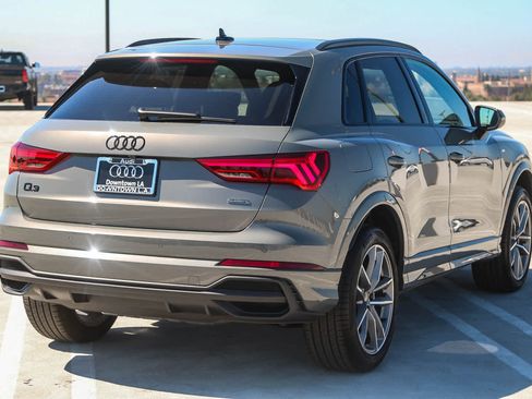 Used 2025 Audi Q3 2.0T Premium w/ Convenience Package AWD/4WD image 8