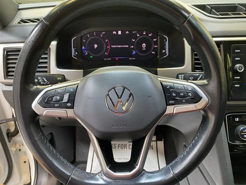 Used 2020 Volkswagen Atlas Cross Sport SEL Premium AWD/4WD image 34