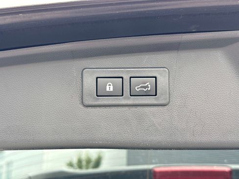 Used 2024 Subaru Outback Limited AWD/4WD image 13