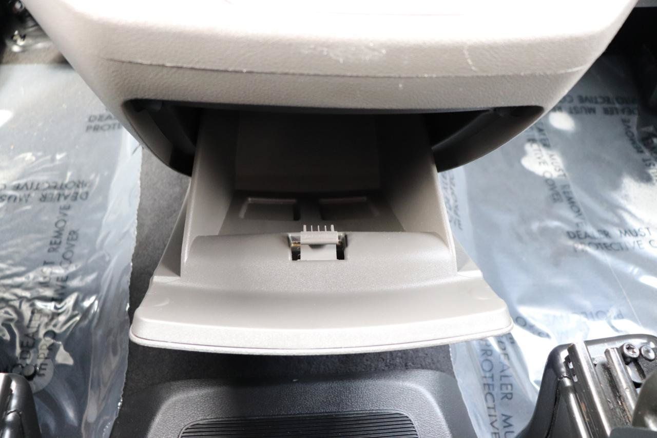 Used 2024 Ford Transit 350 XLT RWD image 34