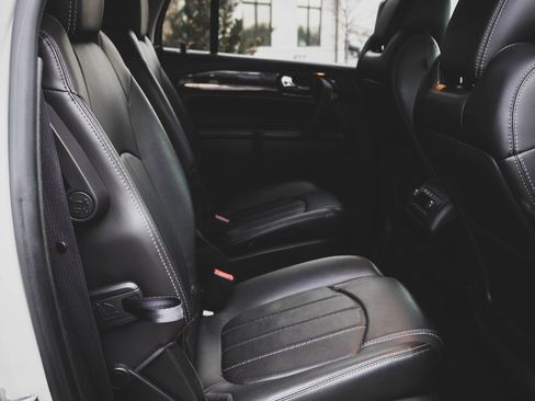 Used 2015 Buick Enclave Premium w/ Experience Buick Package image 31