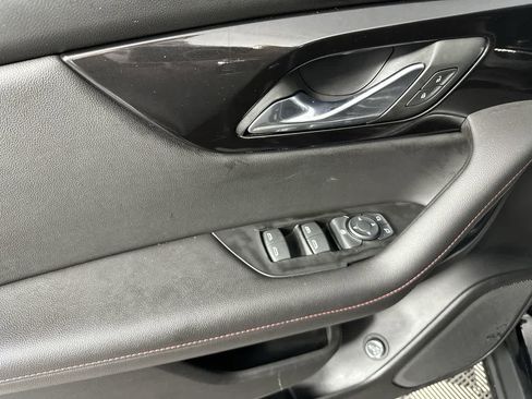 Used 2022 Chevrolet Blazer RS image 11