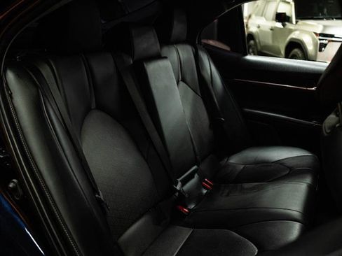 Used 2022 Toyota Camry XSE w/ Carpet Mat Package (TMS) FWD image 11