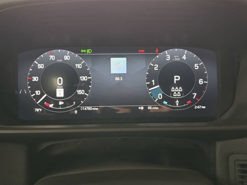 Certified 2024 Land Rover Discovery Dynamic SE image 8