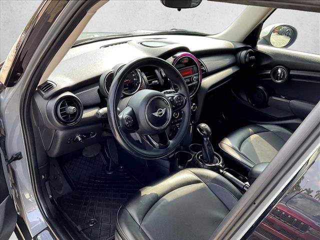 Used 2016 MINI Cooper 4-Door Hardtop FWD image 10