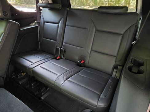 Used 2021 Chevrolet Tahoe LT image 14