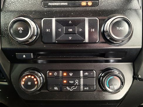 Used 2018 Ford F250 XLT w/ XLT Value Package image 10