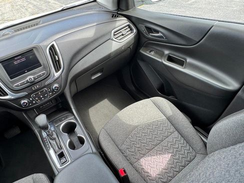 Used 2023 Chevrolet Equinox LT FWD image 15