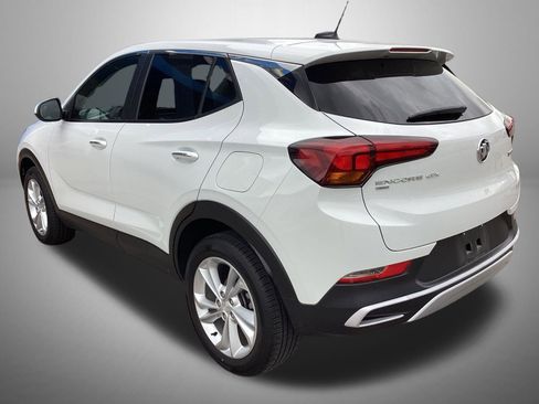 Used 2023 Buick Encore GX Preferred w/ Cold Weather Comfort Package AWD/4WD image 3