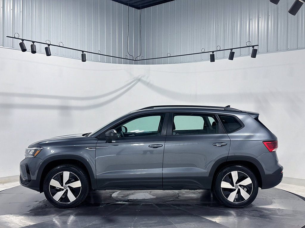 Used 2024 Volkswagen Taos S AWD/4WD image 14