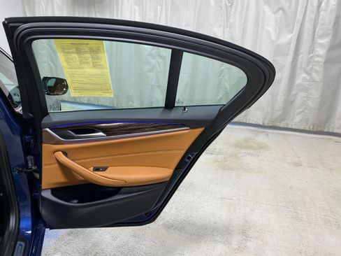 Certified 2023 BMW 530i xDrive w/ Convenience Package image 26