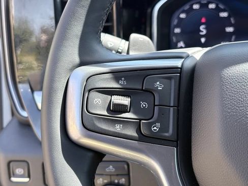 Used 2024 Chevrolet Silverado 1500 LT Trail Boss w/ Protection Package AWD/4WD image 13