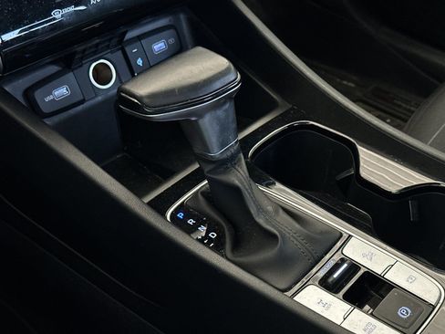 Used 2022 Hyundai Santa Cruz SEL Premium image 19