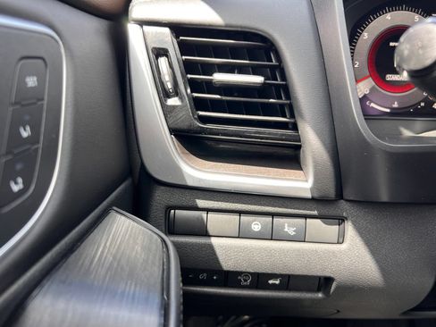 Used 2023 Nissan Rogue Platinum w/ Platinum Premium Package FWD image 41