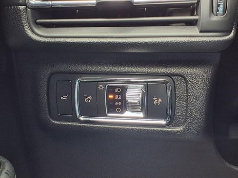 Used 2022 Lincoln Corsair AWD w/ Equipment Group 101A image 18