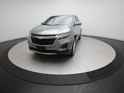 Used 2024 Chevrolet Equinox LT image 12