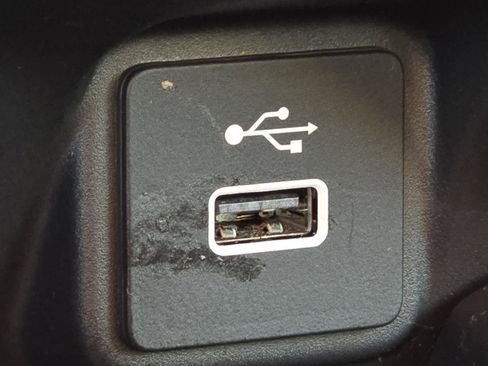 Certified 2025 Honda HR-V Sport image 8