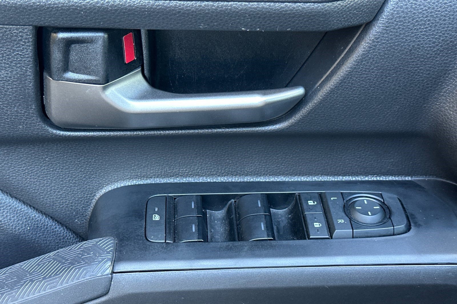 Used 2026 Toyota Tacoma TRD Sport RWD image 27
