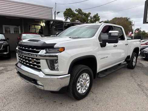 Used 2020 Chevrolet Silverado 2500 LTZ w/ LTZ Plus Package image 2