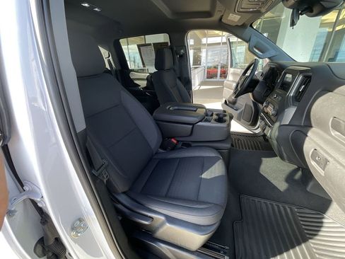 Used 2023 Chevrolet Silverado 1500 Custom AWD/4WD image 27