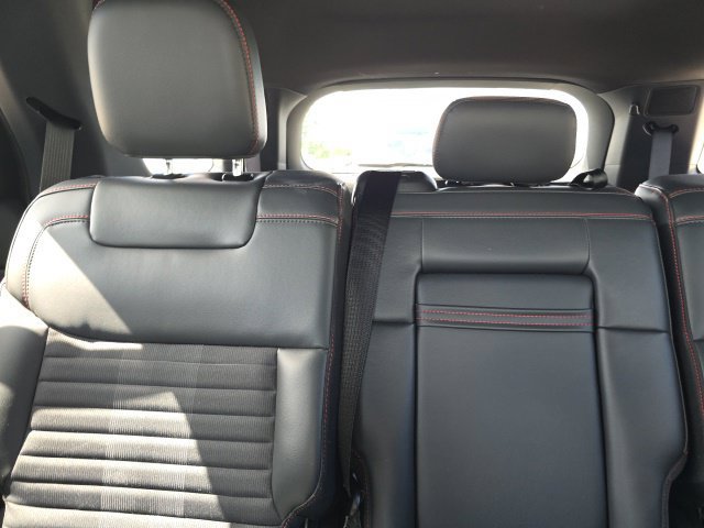 Used 2026 Ford Explorer ST-Line w/ Premium Package RWD image 16