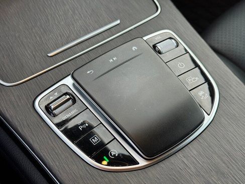 Used 2022 Mercedes-Benz GLC 300 4MATIC image 31