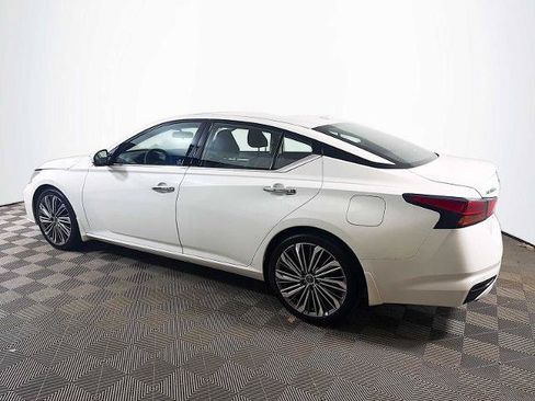 Certified 2025 Nissan Altima 2.5 SL FWD image 6