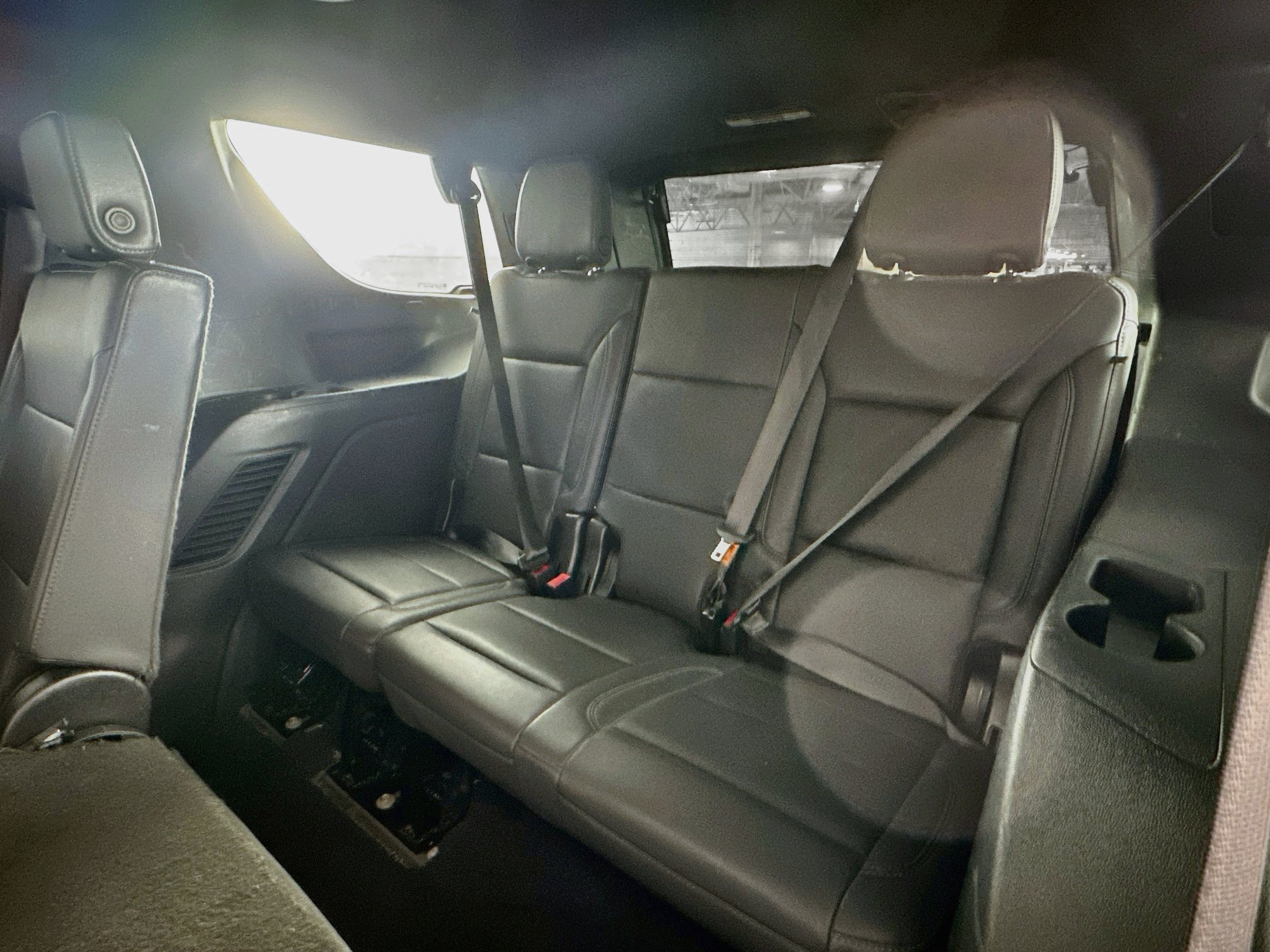 Used 2023 Chevrolet Tahoe LT w/ Luxury Package RWD image 29