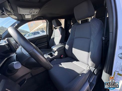 Certified 2024 Toyota Tacoma SR5 image 15