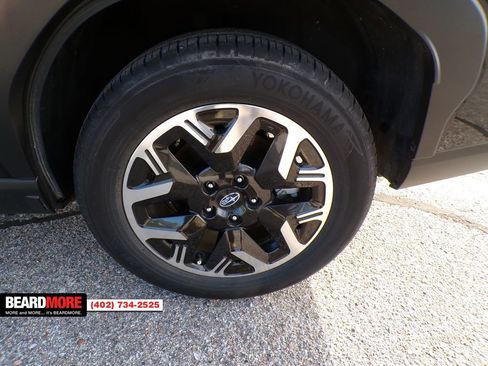 Used 2025 Subaru Forester Premium w/ Convenience Package #1 image 16