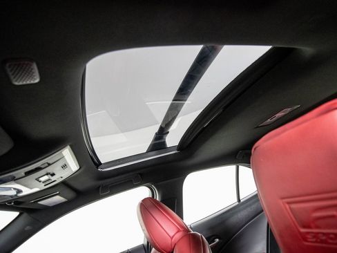 Used 2022 Lexus UX 200 F Sport image 16