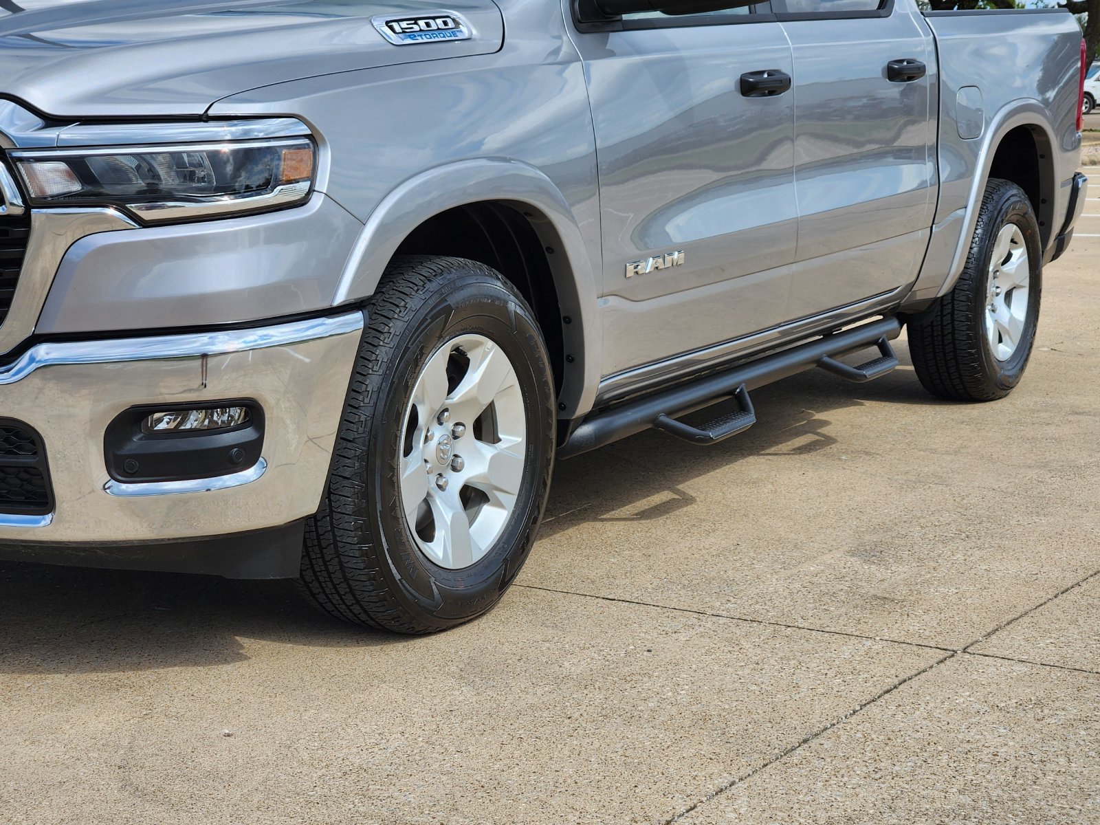 Used 2025 RAM 1500 Big Horn RWD image 12