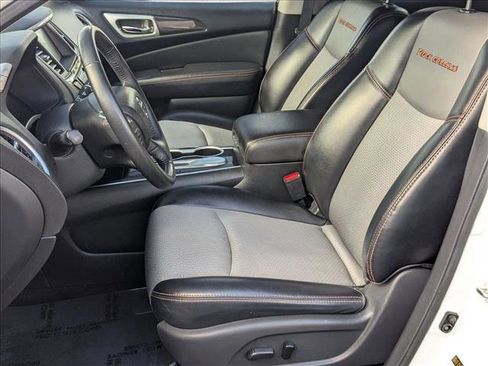 Used 2019 Nissan Pathfinder SV w/ Rock Creek Edition image 15