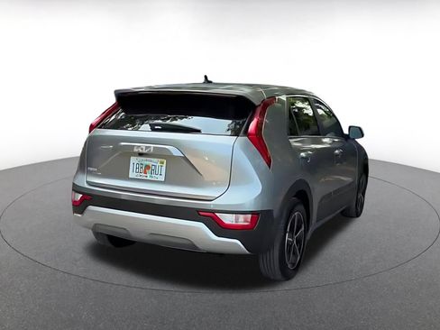 Used 2026 Kia Niro LX FWD image 15
