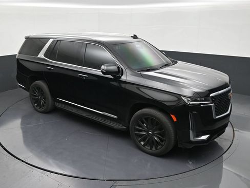 Used 2023 Cadillac Escalade Luxury RWD image 18