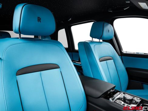 Used 2026 Rolls-Royce Cullinan AWD/4WD image 51