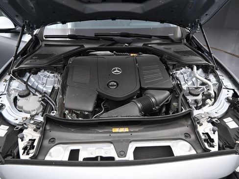 Used 2024 Mercedes-Benz E 350 4MATIC Sedan w/ Leather Package image 43