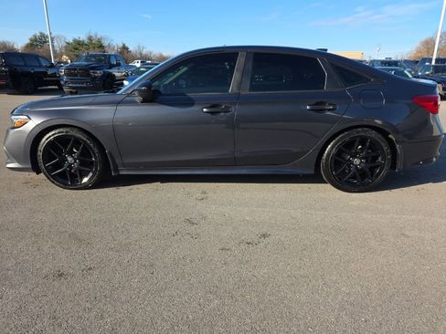 Used 2022 Honda Civic Sport image 8