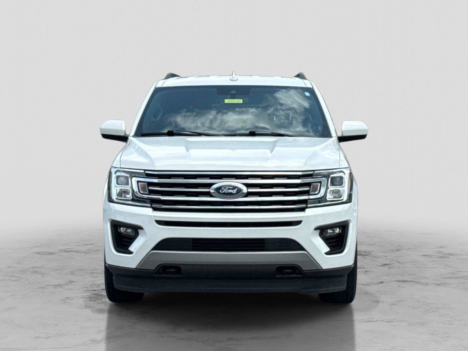 Used 2020 Ford Expedition XLT AWD/4WD image 2