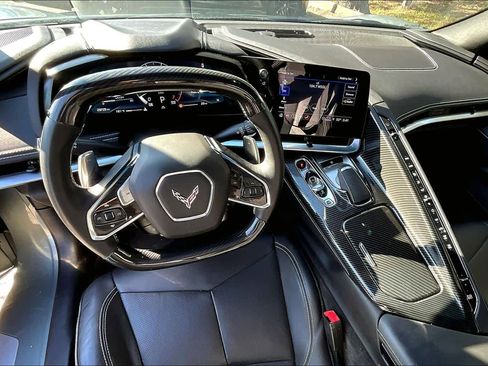 Used 2023 Chevrolet Corvette Stingray Coupe w/ Chrome Exterior Badge Package image 15