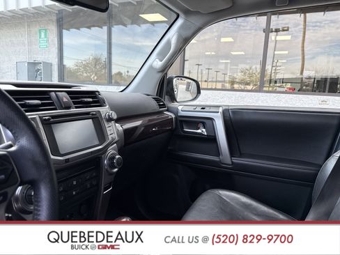 Used 2015 Toyota 4Runner Limited image 17