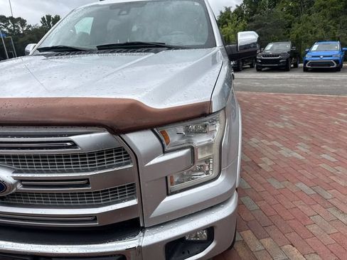 Used 2017 Ford F150 Platinum w/ Equipment Group 701A Luxury AWD/4WD image 23