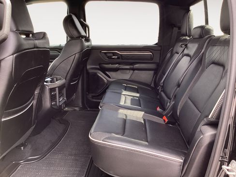 Used 2025 RAM 1500 Limited AWD/4WD image 25
