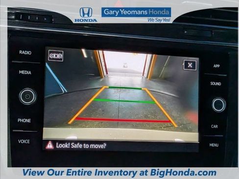 Used 2023 Volkswagen Tiguan SE R-Line FWD image 28